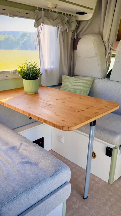 Dinette · Bambustisch