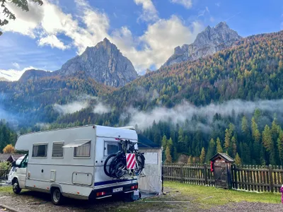 Dolomiten · Nebel & Bikes
